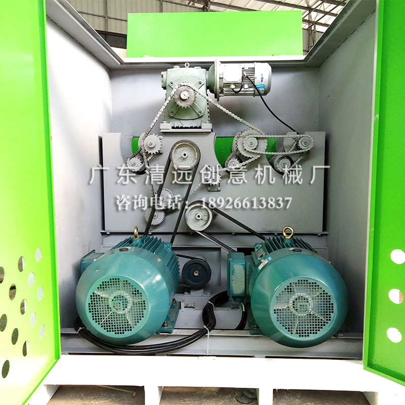 圓木多片鋸安裝國家安全標(biāo)準(zhǔn)電箱，雙電機(jī)配置